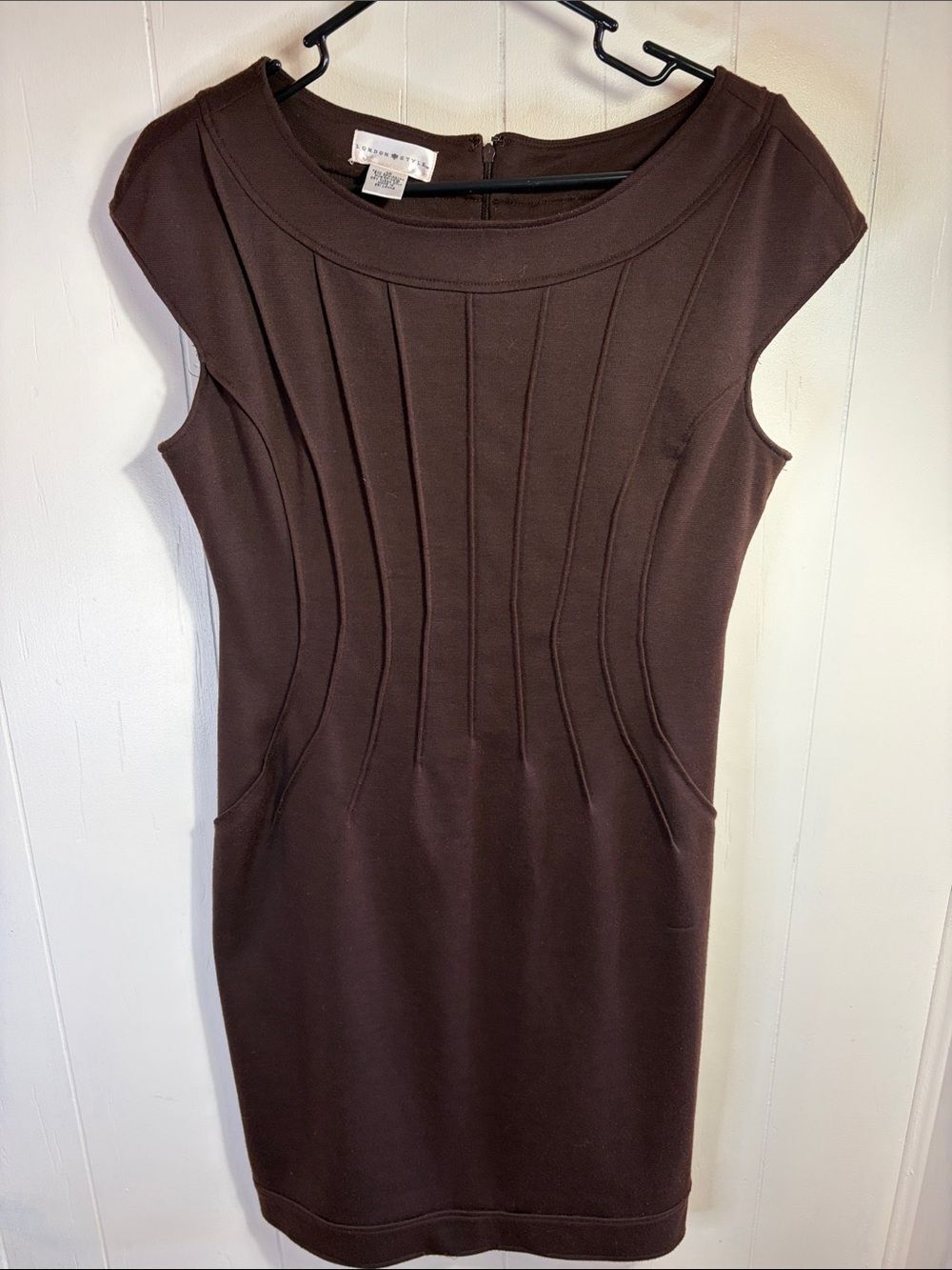London Style Women's 12 Chocolate Brown Pintuck Sheath Dress Sleeveless Office